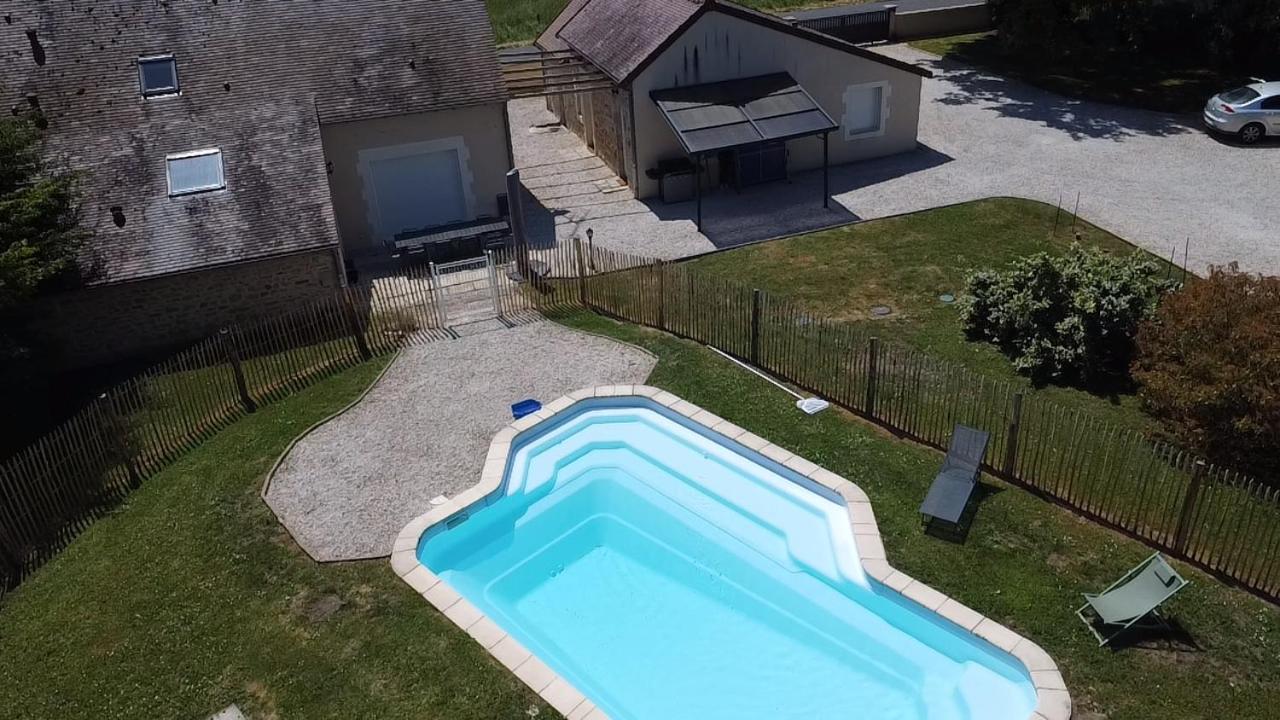 "Villa Du Circuit" Avec Piscine, 4 Chambres, 4 Sdb, A 8 Min Du Circuit, Parking Et Portail Electrique Mars-sur-Allier Экстерьер фото